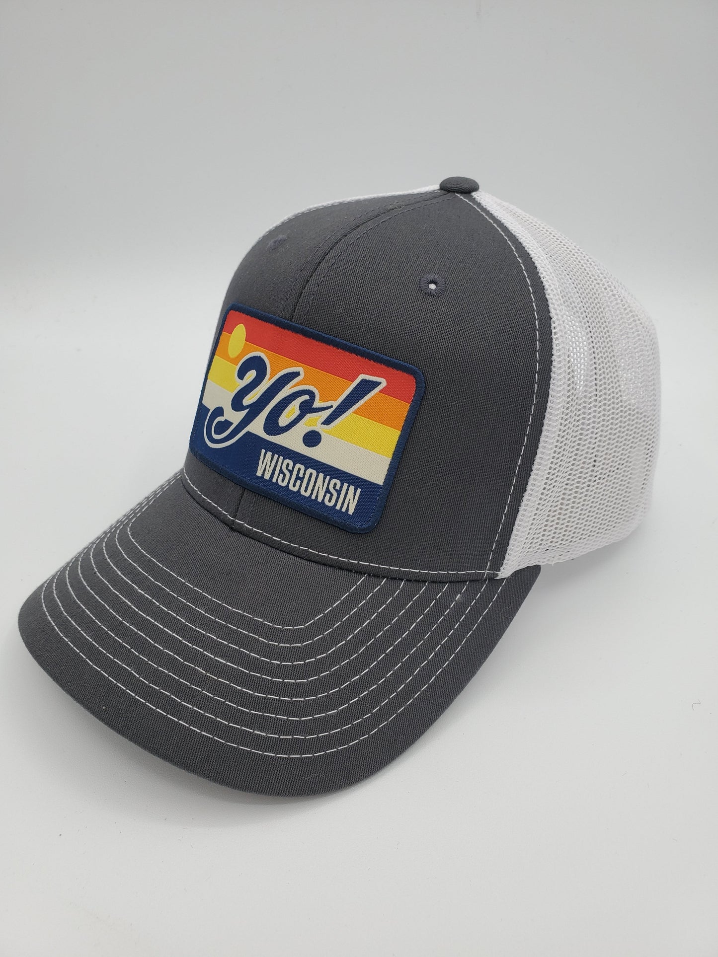 "YO! Wisconsin" Retro Design Trucker Hat (White Mesh/ Charcoal Fabric)