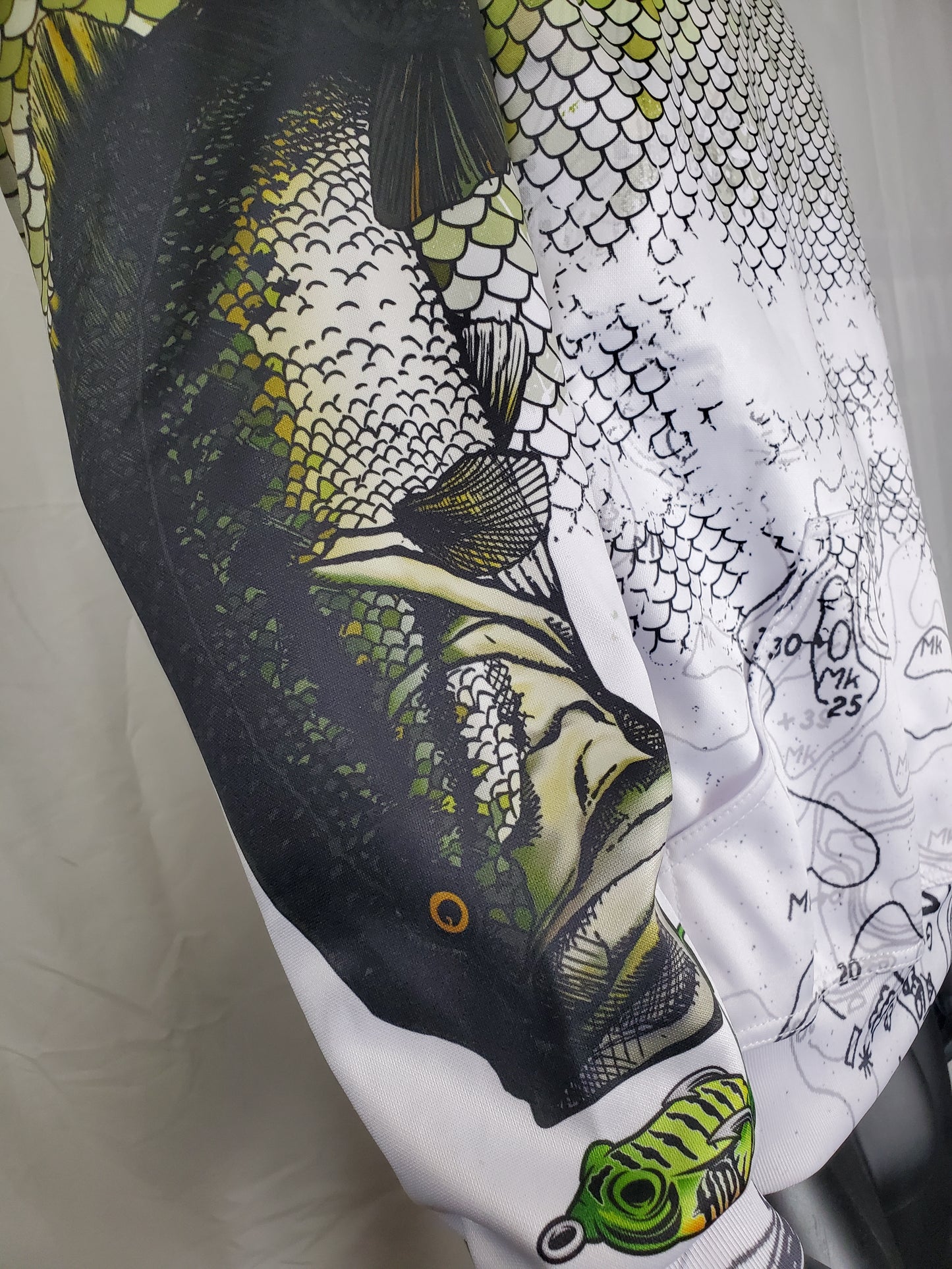 LIFESTYLE Fishing Apparel - Bass Scales - Hoodie